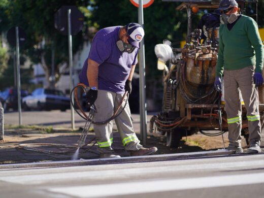 Prefeitura realiza ações no bairro Annes