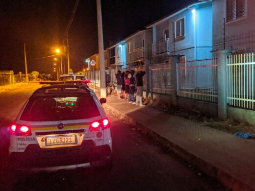 Prefeitura multa bares clandestinos