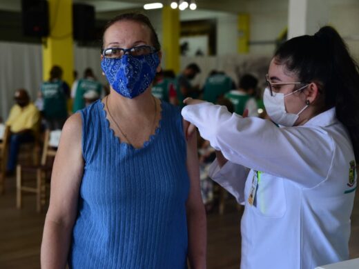Semana de aplicação de segundas doses